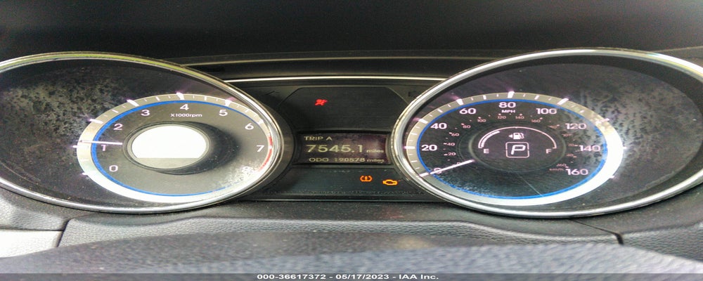 5NPEB4AC1BH020960 2011 HYUNDAI SONATA photo no. 7