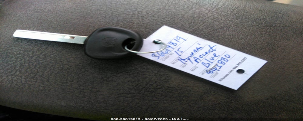 KMHCT4AE2FU843880 2015 HYUNDAI ACCENT photo no. 11
