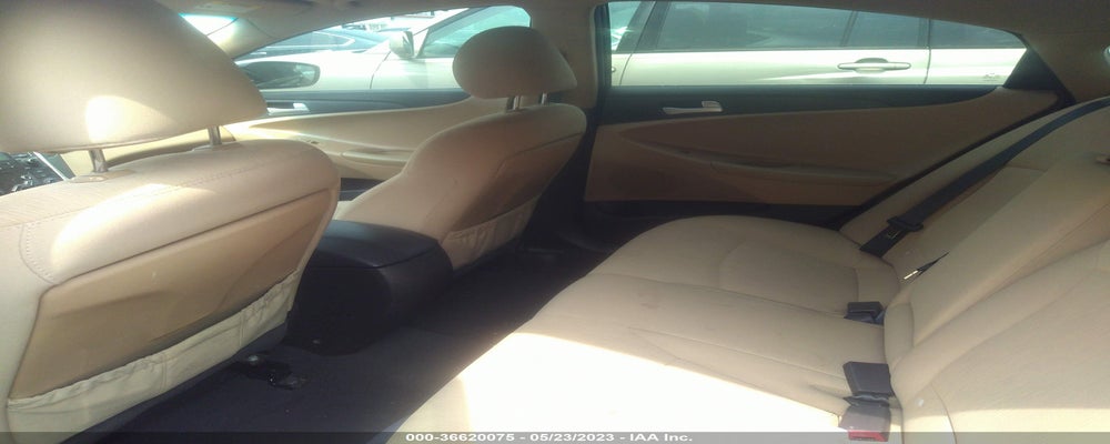 5NPEB4AC3BH100132 2011 HYUNDAI SONATA photo no. 8