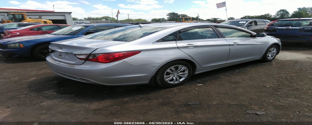 5NPEB4AC2CH407227 2012 HYUNDAI SONATA photo no. 4