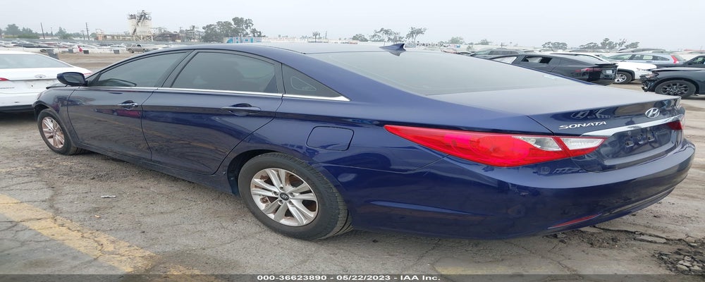 5NPEB4AC8DH745555 2013 HYUNDAI SONATA photo no. 3