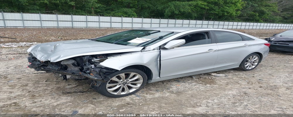 5NPEC4AB0BH191400 2011 HYUNDAI SONATA photo no. 2