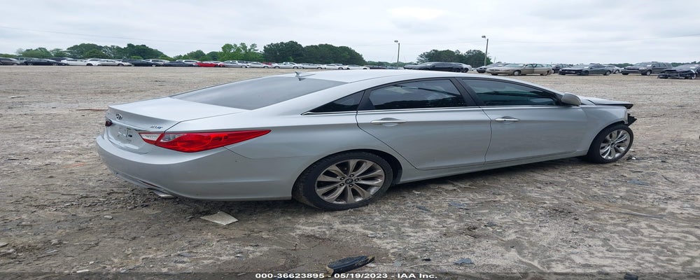 5NPEC4AB0BH191400 2011 HYUNDAI SONATA photo no. 4