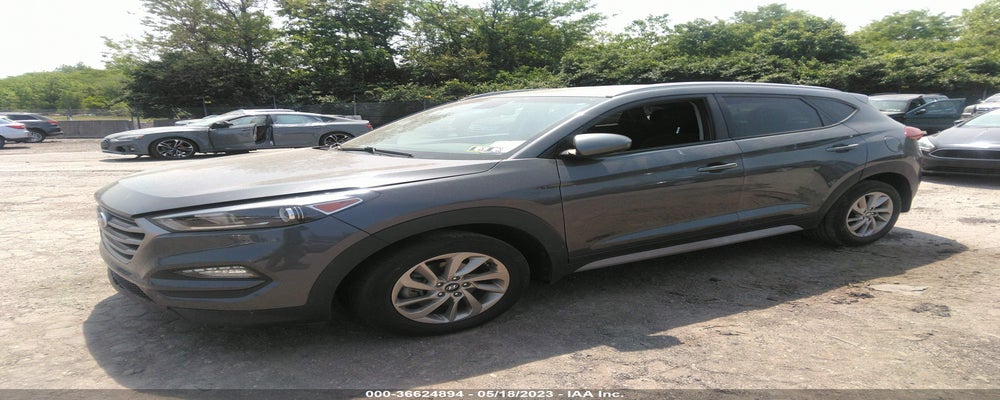 KM8J3CA44HU547187 2017 HYUNDAI TUCSON photo no. 2