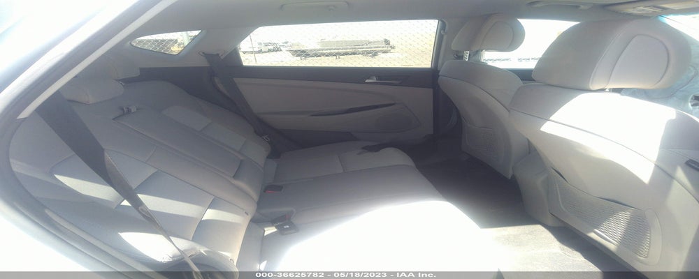 KM8J33A49GU145812 2016 HYUNDAI TUCSON photo no. 8