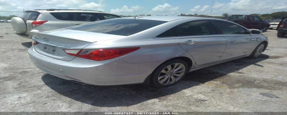 5NPEC4AC3CH474139 2012 HYUNDAI SONATA photo no. 4