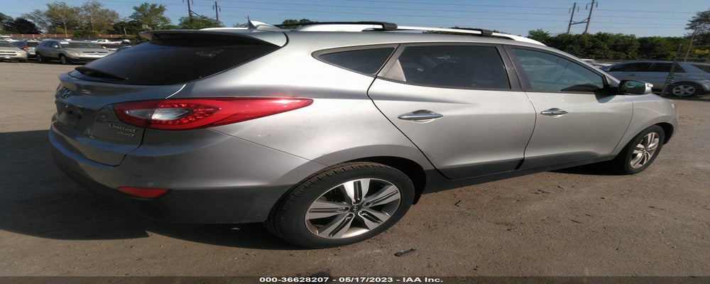 KM8JUCAG4FU109807 2015 HYUNDAI TUCSON photo no. 4