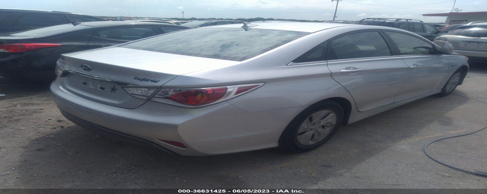 KMHEC4A44DA086267 2013 HYUNDAI SONATA HYBRID photo no. 4
