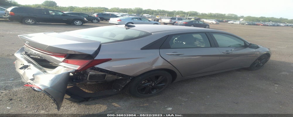 KMHLM4AG4MU128269 2021 HYUNDAI ELANTRA photo no. 4
