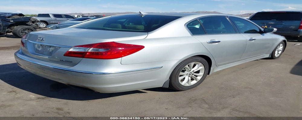 KMHGC4DD2CU201157 2012 HYUNDAI GENESIS photo no. 4