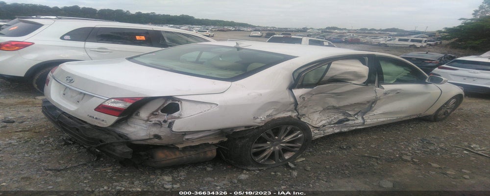 KMHGC4DD0CU189543 2012 HYUNDAI GENESIS photo no. 4