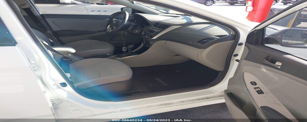 KMHCT4AE9HU330841 2017 HYUNDAI ACCENT photo no. 5