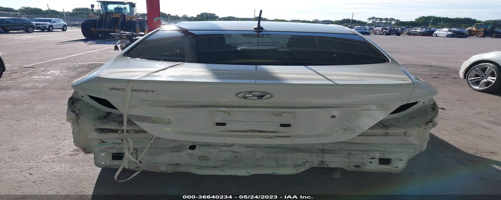 KMHCT4AE9HU330841 2017 HYUNDAI ACCENT photo no. 6