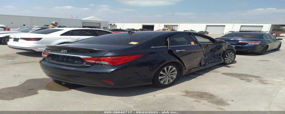 5NPEC4AC9EH925304 2014 HYUNDAI SONATA photo no. 4