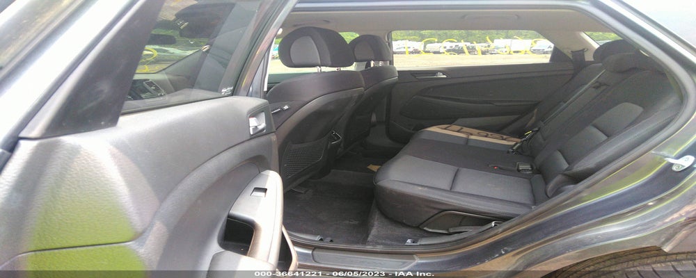 KM8J33A25HU495308 2017 HYUNDAI TUCSON photo no. 8