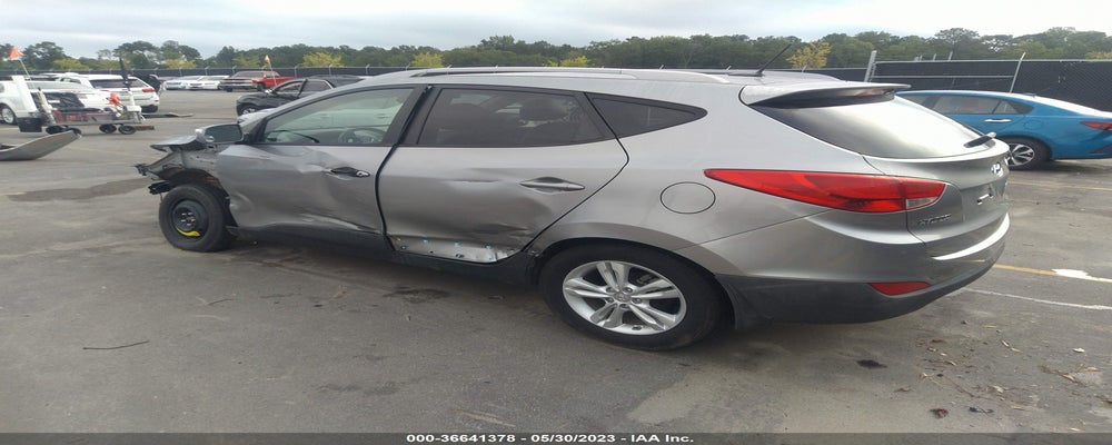 KM8JU3AC3DU550323 2013 HYUNDAI TUCSON photo no. 3