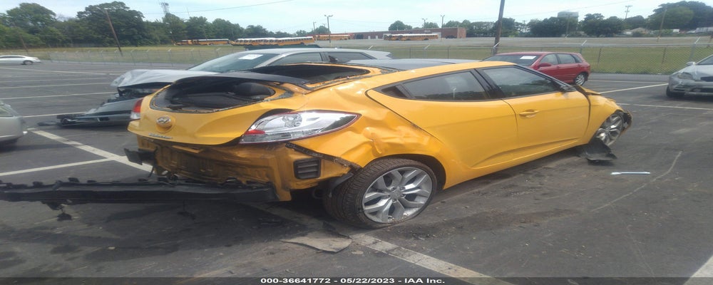KMHTC6ADXDU093273 2013 HYUNDAI VELOSTER photo no. 4