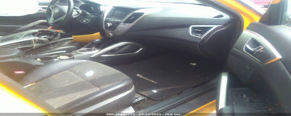 KMHTC6ADXDU093273 2013 HYUNDAI VELOSTER photo no. 5