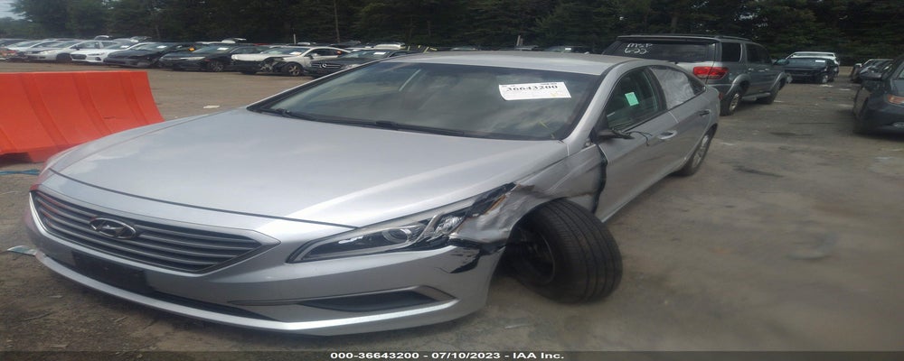 5NPE24AF9GH376445 2016 HYUNDAI SONATA photo no. 2