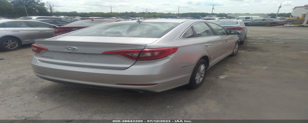 5NPE24AF9GH376445 2016 HYUNDAI SONATA photo no. 4