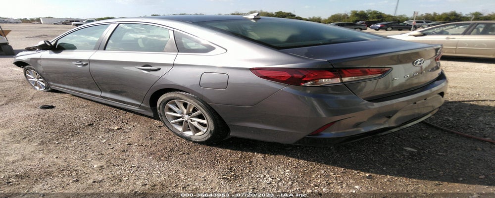 5NPE24AA5JH713401 2018 HYUNDAI SONATA photo no. 3