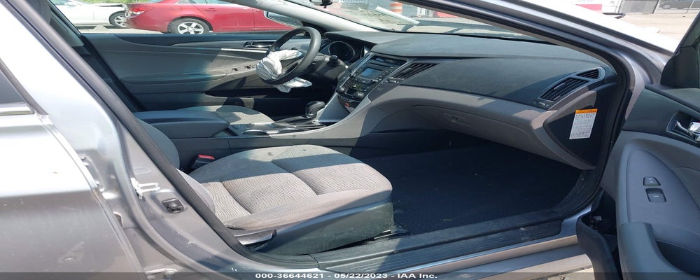 KMHEC4A41FA137162 2015 HYUNDAI SONATA photo no. 5