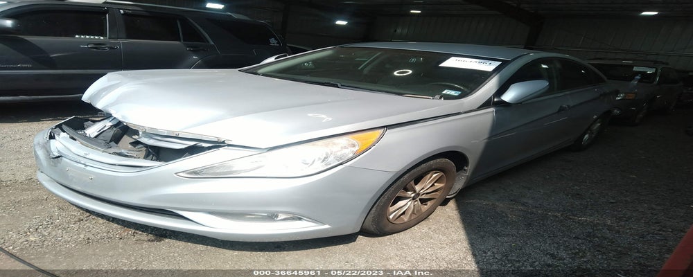 5NPEB4AC4DH735542 2013 HYUNDAI SONATA photo no. 2