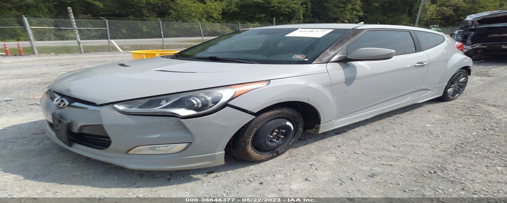 KMHTC6AD4DU125991 2013 HYUNDAI VELOSTER photo no. 2