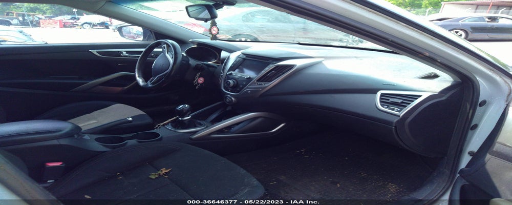 KMHTC6AD4DU125991 2013 HYUNDAI VELOSTER photo no. 5