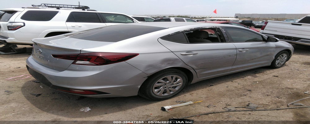 KMHD74LF8LU002611 2020 HYUNDAI ELANTRA photo no. 4