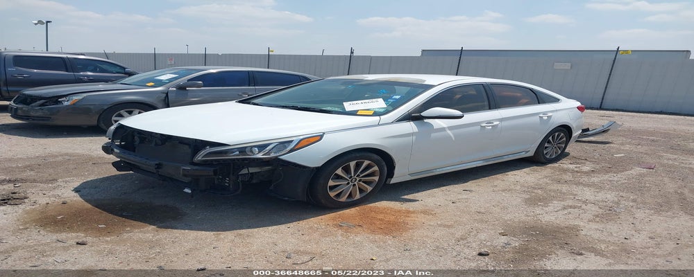 5NPE34AF4FH099585 2015 HYUNDAI SONATA photo no. 2