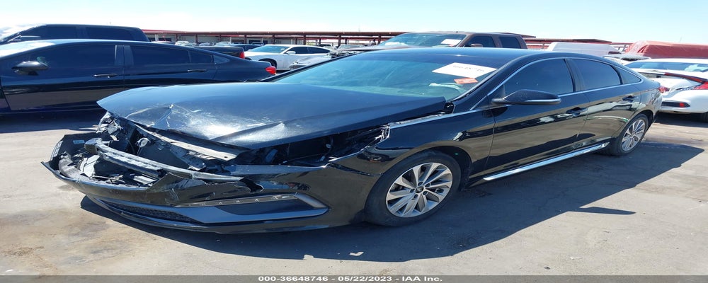 5NPE34AF7HH560152 2017 HYUNDAI SONATA photo no. 2