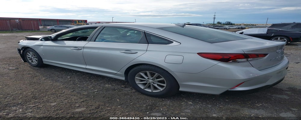 5NPE24AFXJH612897 2018 HYUNDAI SONATA photo no. 3