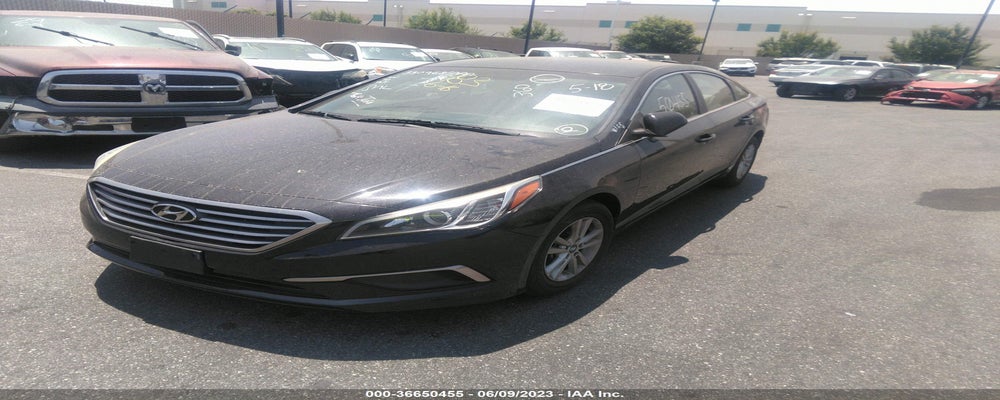 5NPE24AF1HH522046 2017 HYUNDAI SONATA photo no. 2