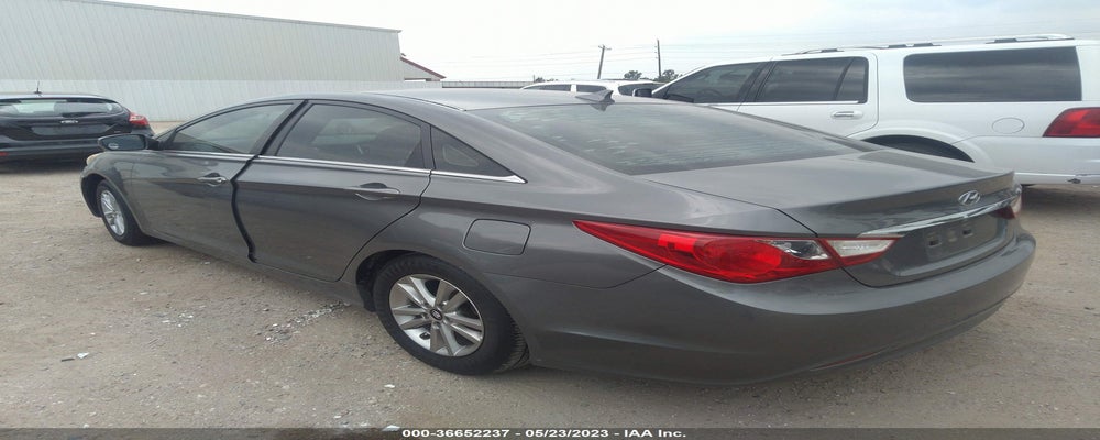 5NPEB4AC8BH290171 2011 HYUNDAI SONATA photo no. 3