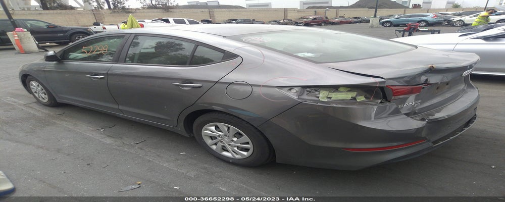 5NPD74LFXJH275156 2018 HYUNDAI ELANTRA photo no. 3