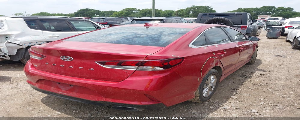 5NPE24AF1JH704819 2018 HYUNDAI SONATA photo no. 4