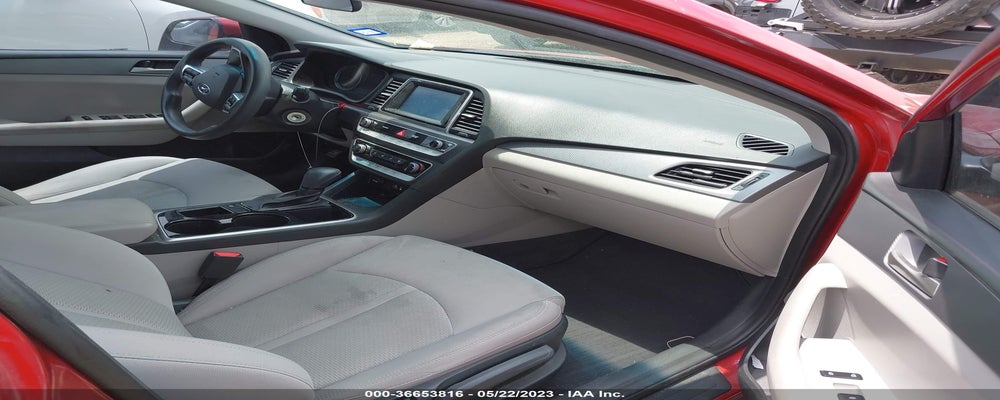 5NPE24AF1JH704819 2018 HYUNDAI SONATA photo no. 5