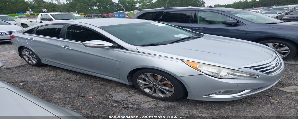 5NPEC4AC5EH813924 2014 HYUNDAI SONATA photo no. 2