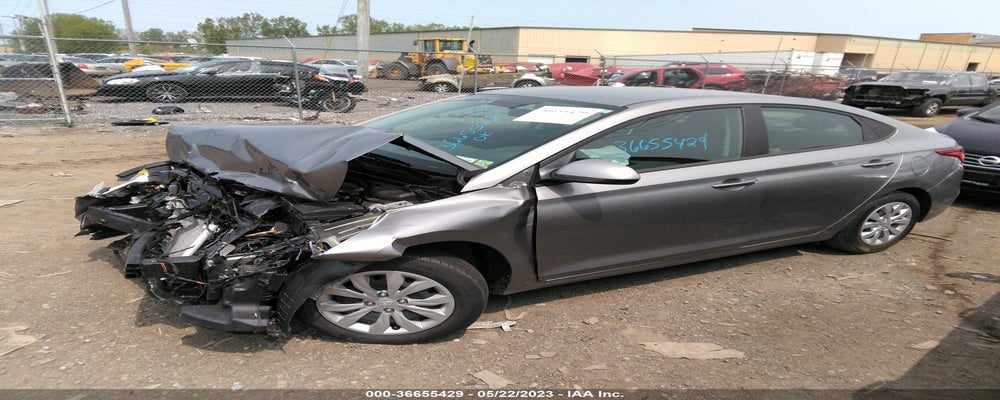 3KPC24A69NE169613 2022 HYUNDAI ACCENT photo no. 2