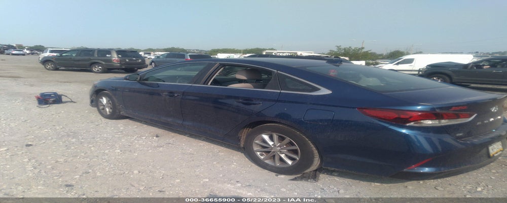 5NPE24AF1JH608057 2018 HYUNDAI SONATA photo no. 3
