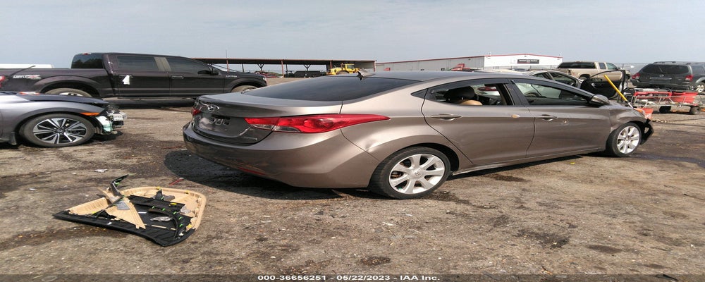 5NPDH4AE2CH085619 2012 HYUNDAI ELANTRA photo no. 4