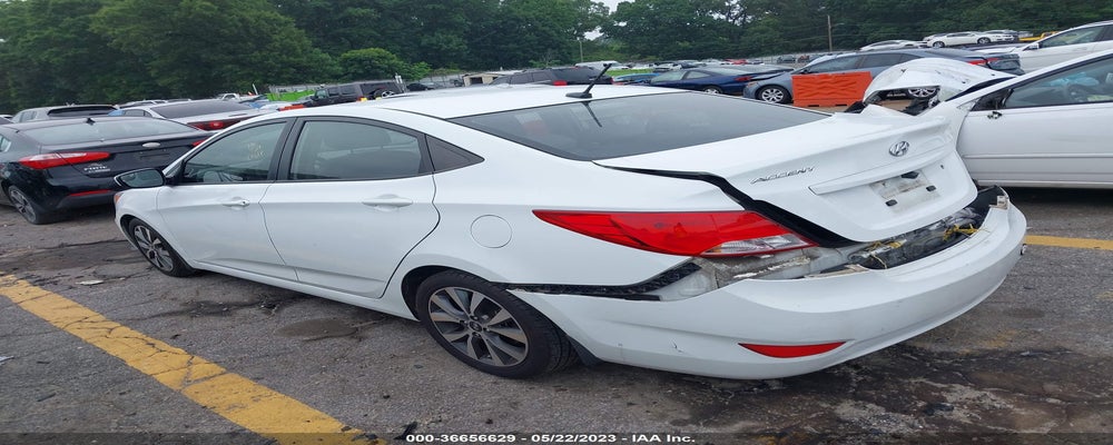 KMHCU4AE5FU923042 2015 HYUNDAI ACCENT photo no. 3