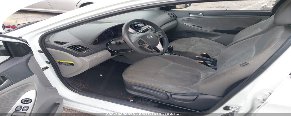 KMHCU4AE5FU923042 2015 HYUNDAI ACCENT photo no. 5