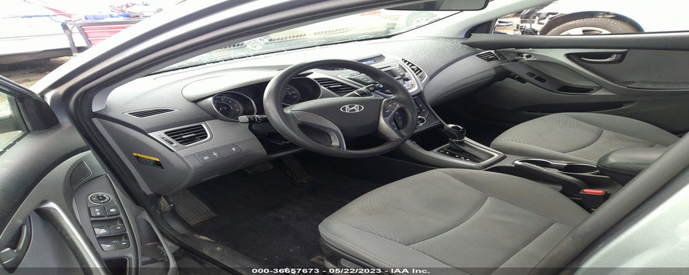 KMHDH4AE0FU223826 2015 HYUNDAI ELANTRA photo no. 5