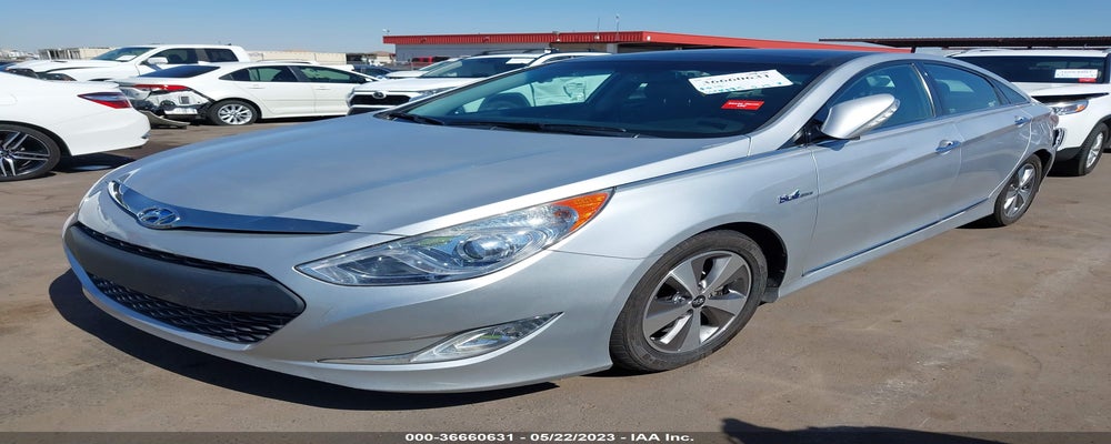 KMHEC4A47BA015187 2011 HYUNDAI SONATA photo no. 2