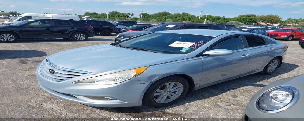 5NPEB4AC4DH610685 2013 HYUNDAI SONATA photo no. 2