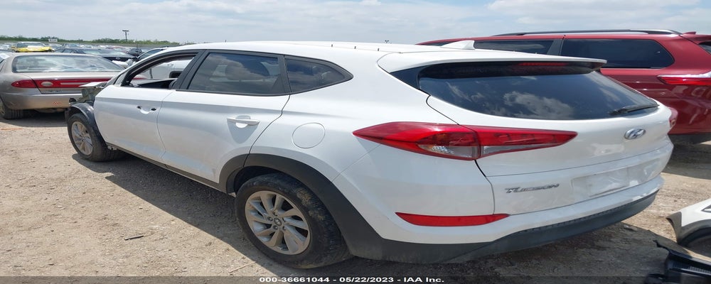 KM8J33A49JU679576 2018 HYUNDAI TUCSON photo no. 3