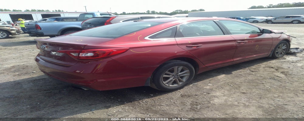 5NPE24AF8GH285523 2016 HYUNDAI SONATA photo no. 4