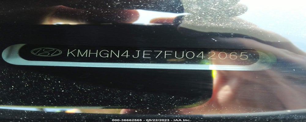 KMHGN4JE7FU042065 2015 HYUNDAI GENESIS photo no. 9